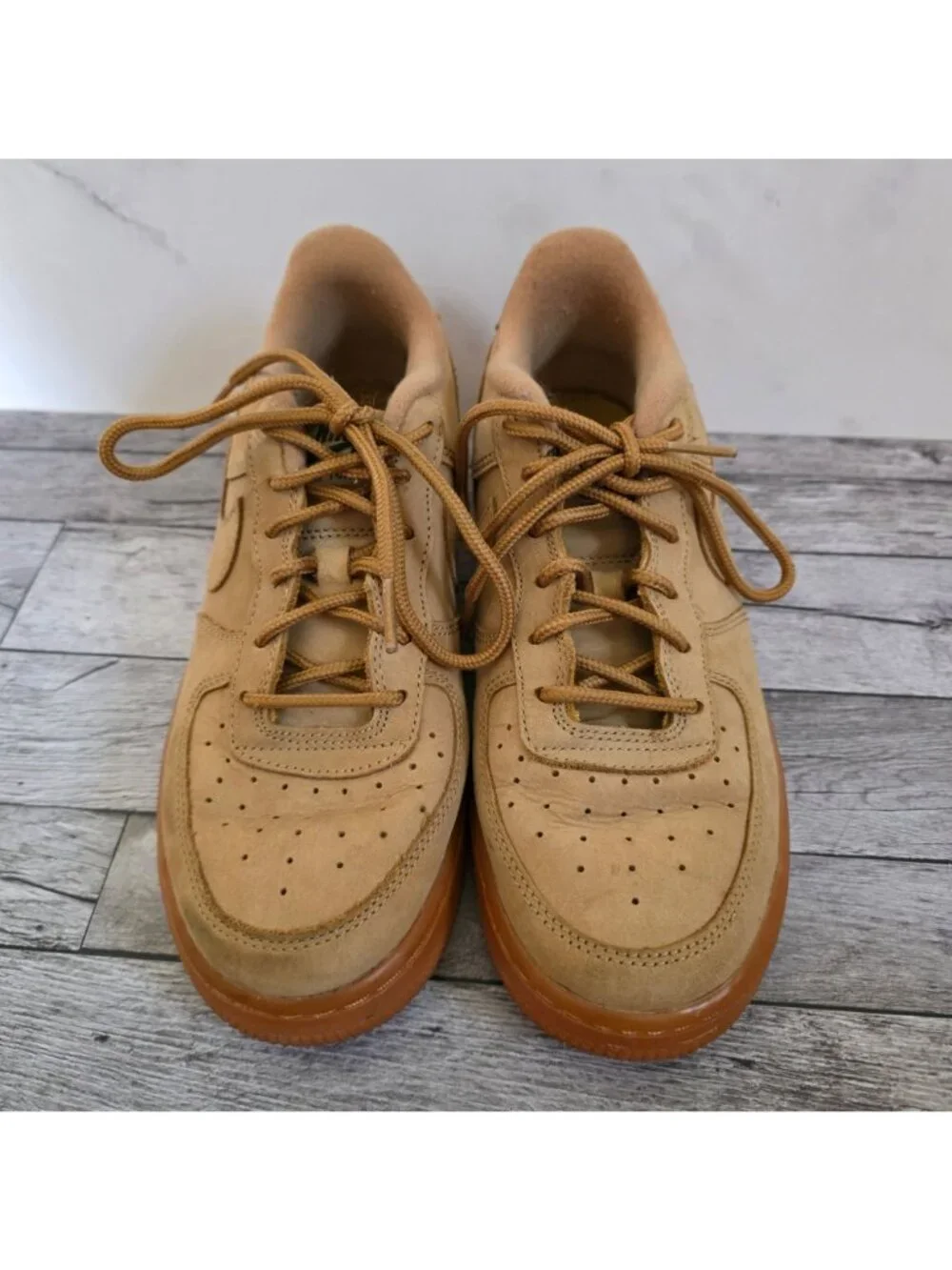 Nike Air Force 1 Low Sneakers Tan Suede Gum Sole US 6Y EUR 38.5